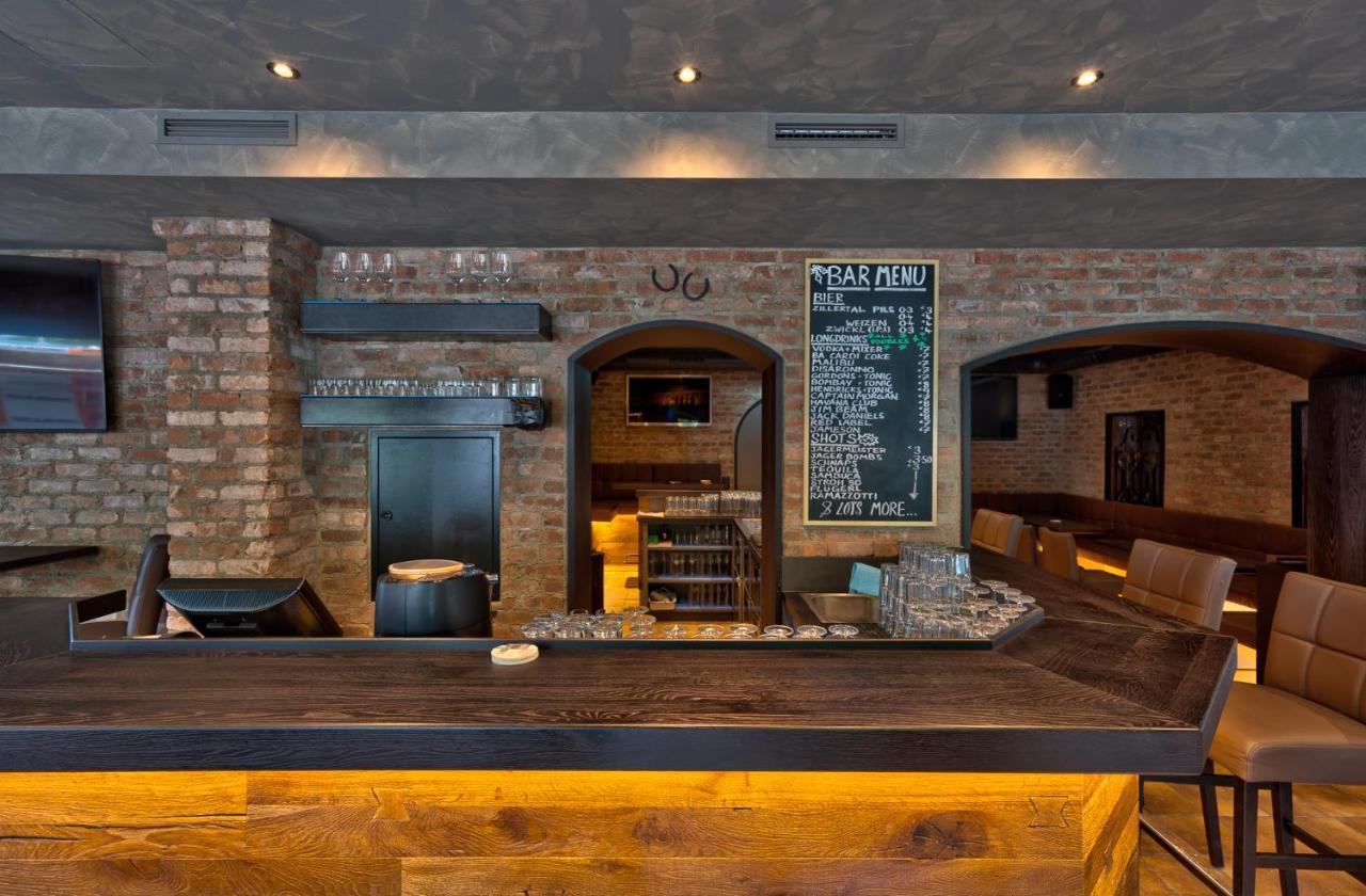 Der Siegeler B&B - This Lifestylehotel Rocks Mayrhofen Exterior foto