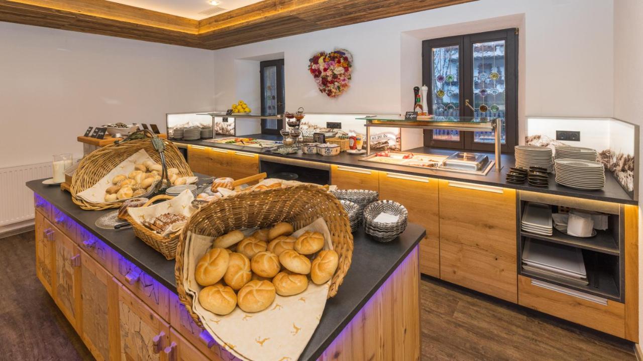 Der Siegeler B&B - This Lifestylehotel Rocks Mayrhofen Exterior foto
